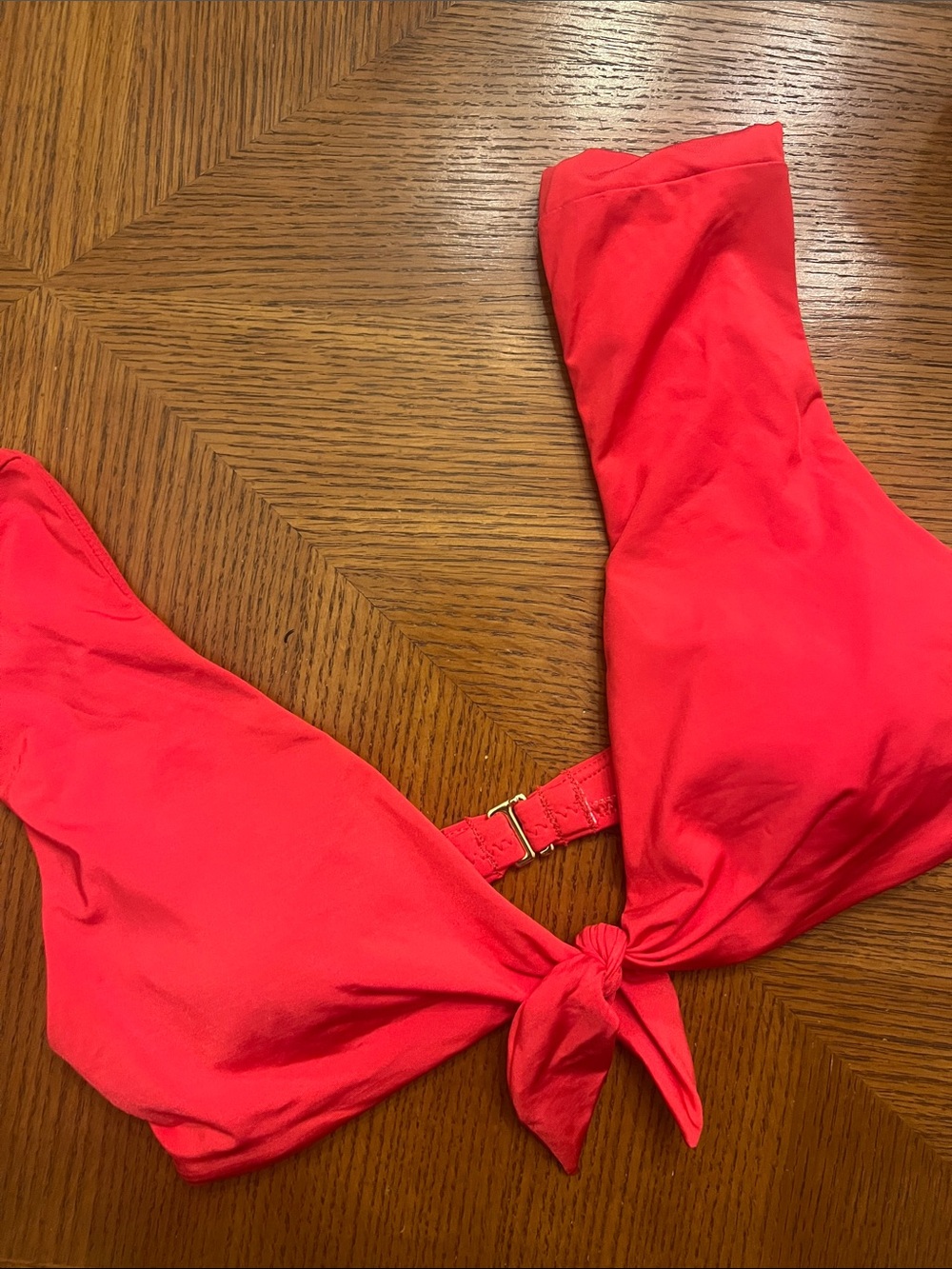 Trina Turk Bright Red Tie-Front Bikini Top Size 8.      B37